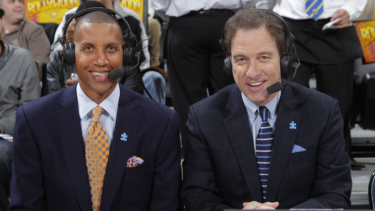 tuesday-hot-clicks-kevin-harlan-frosty-angry-whopper-video.jpg